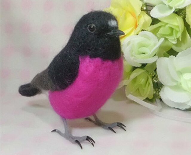 ピンクロビン セグロサンショクヒタキ ライフサイズ♪ 羊毛フェルト