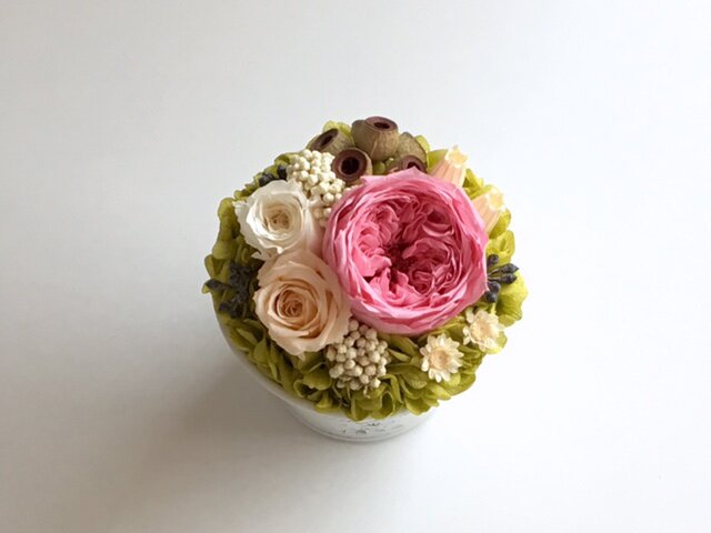 フラワーアレンジメントＦ ギフト】フラワーボックス 数量限定プリザーブドフラワー