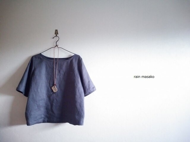 スチールグレーリネンの布帛Tシャツ*胸ポッケの画像1枚目
