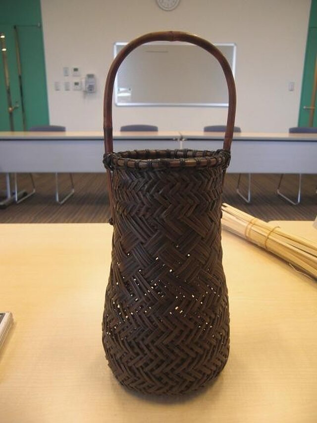 ⚫️小花挿し花籠1の画像1枚目