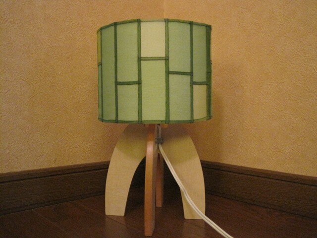 ポジャギシェードのテーブルランプの画像1枚目