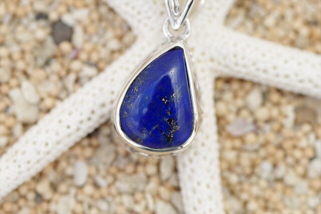 ラピスラズリのシルバーペンダントトップ | iichi 日々の暮らしを