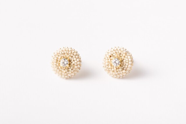 Dragee Earring 01 Beigeの画像1枚目