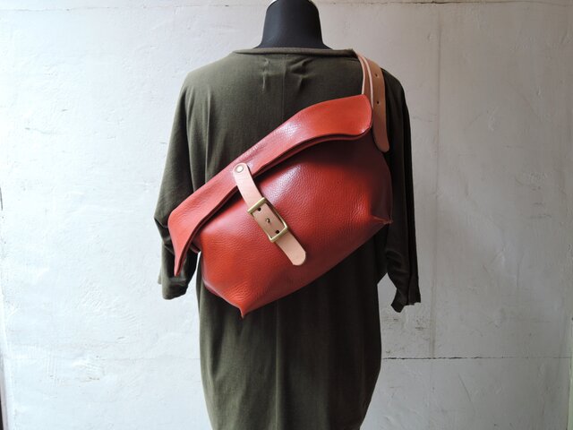 神戸ORZO ショルダーBAG メッセンジャー(S) レッドの画像1枚目