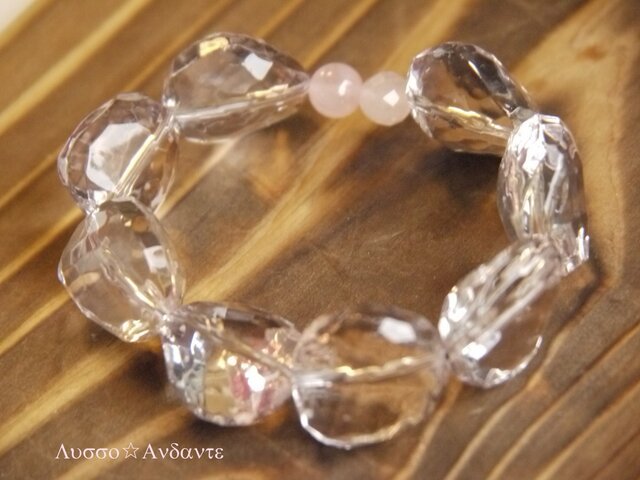 No.17B026 アクリルビーズのブレスレット（P） | iichi 日々の暮らしを