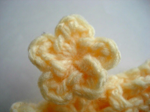 アクリル毛糸で作った石鹸入れ☆イエロー | iichi 日々の暮らしを