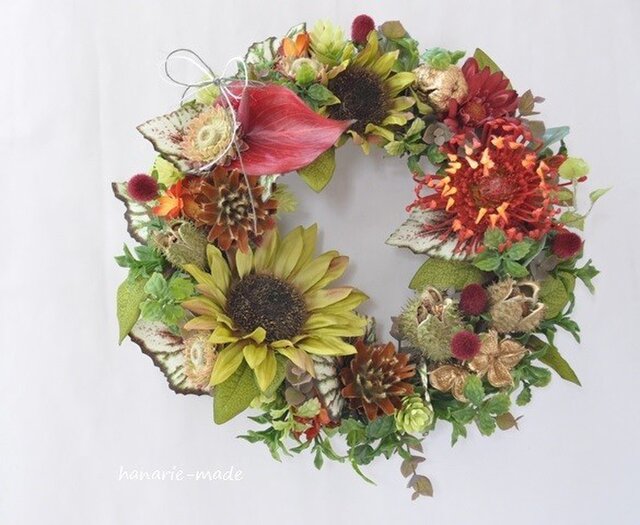 赤いピンクッションとひまわり:wreathの画像1枚目
