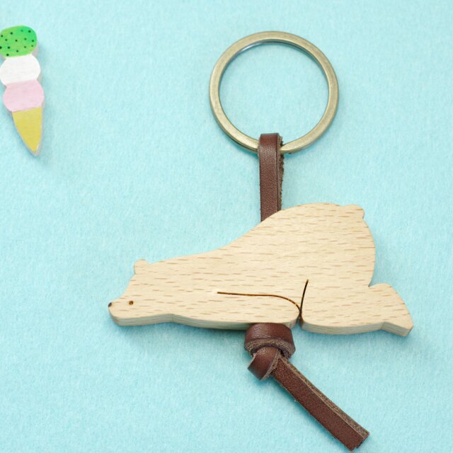 ばてばてシロクマ / 熊　木のキーリング