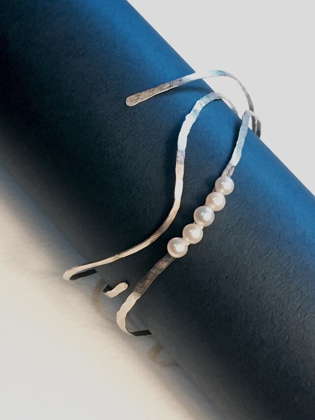 波のジュエリー ブレスレットの画像1枚目