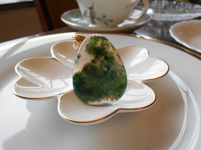 モスアゲート cabochon 「あの頃のまま」の画像1枚目