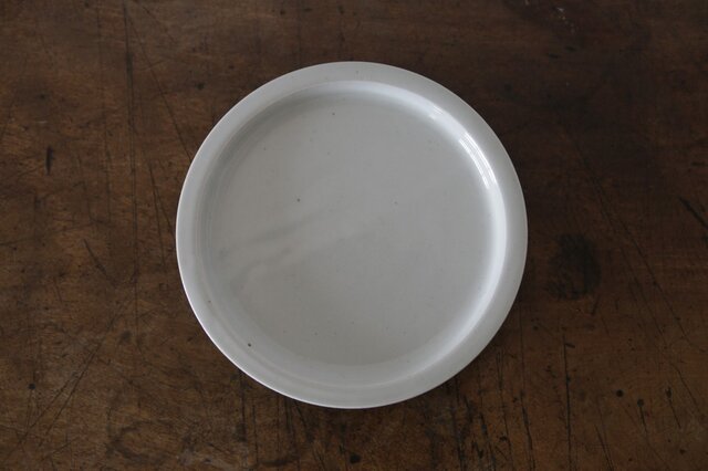 5寸リム皿（キセト） | iichi 日々の暮らしを心地よくするハンドメイド
