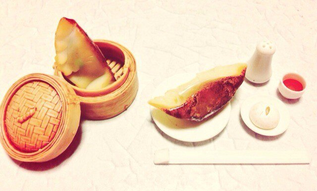 焼き餃子のキーホルダー | iichi 日々の暮らしを心地よくする