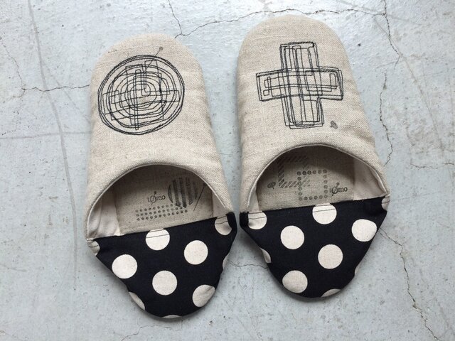バブーシュ・ミシン刺繍(黒)の画像1枚目