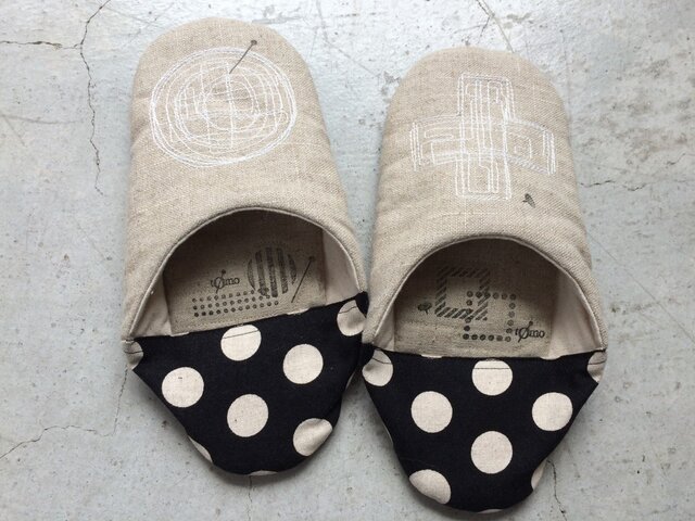 バブーシュ・ミシン刺繍(白)の画像1枚目