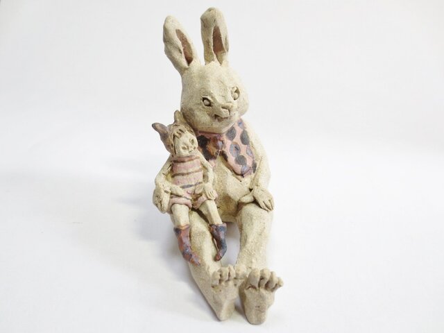 うさぎとおすわりの画像1枚目
