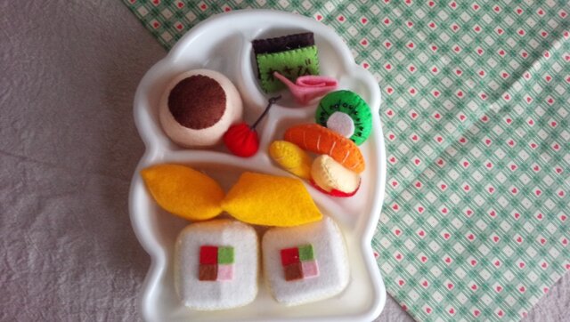 助六ランチ たまご巻きの画像1枚目