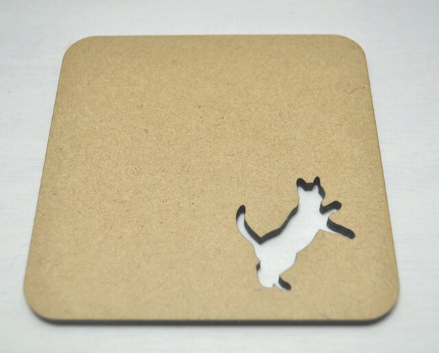 ~切り抜きコースター~ Cat 抱きつきの画像1枚目
