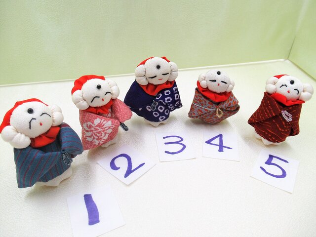 ちりめん細工のお地蔵さま3つセット ちりめん細工☆お地蔵様(おじぞう様)・ハス・葉っぱ お盆・お