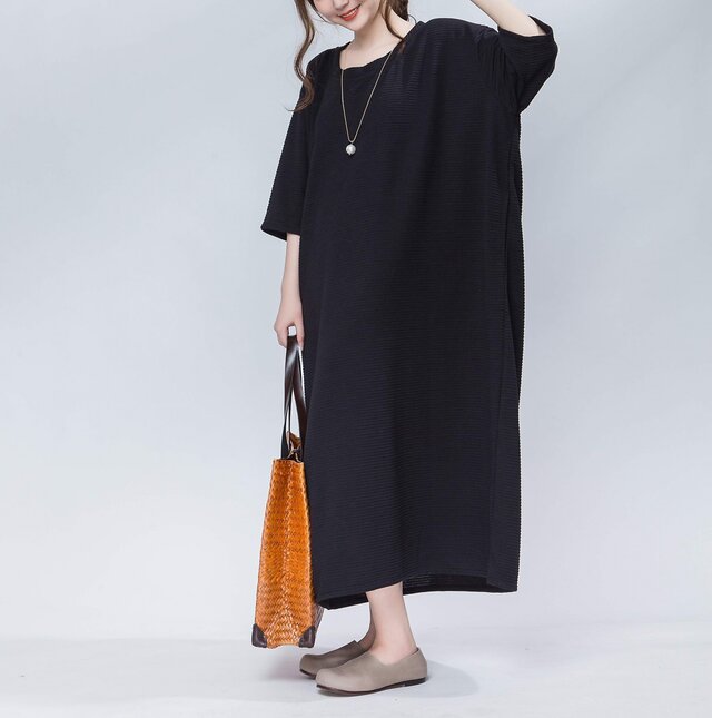 ゆったりロングワンピースの画像1枚目