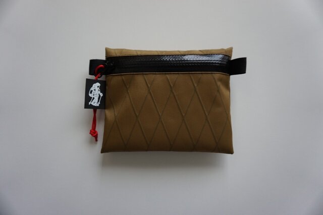 flat pouch S x-pac Coyote Brownの画像1枚目