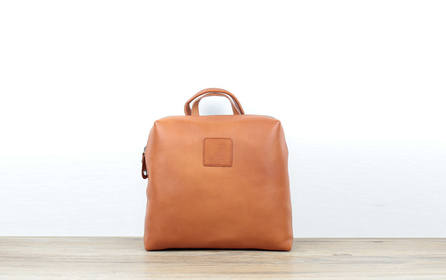 本革 クラシック3wayリュックサック シンプルなお出かけ ☆Brown☆の画像1枚目