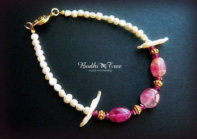 ルべライト＋ロードライトガーネット＆パールブレスレット | iichi