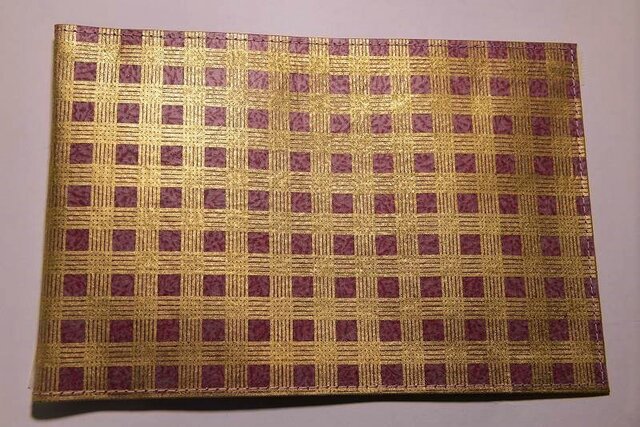 ギルディング和紙ブックカバー チェック赤地金箔の画像1枚目