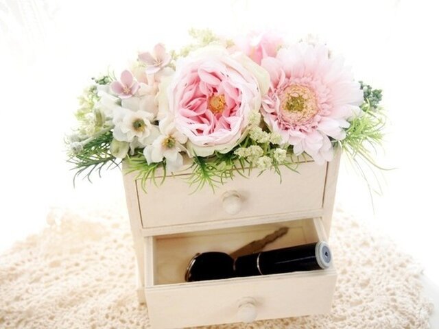お花が可愛い小物入れ ピンク３ Iichi ハンドメイド クラフト作品 手仕事品の通販