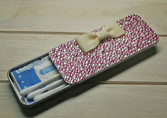 スワロフスキー　小物入れ スワロフスキー 馬車型小物入れ 【キラキラ小物 インテリア雑貨