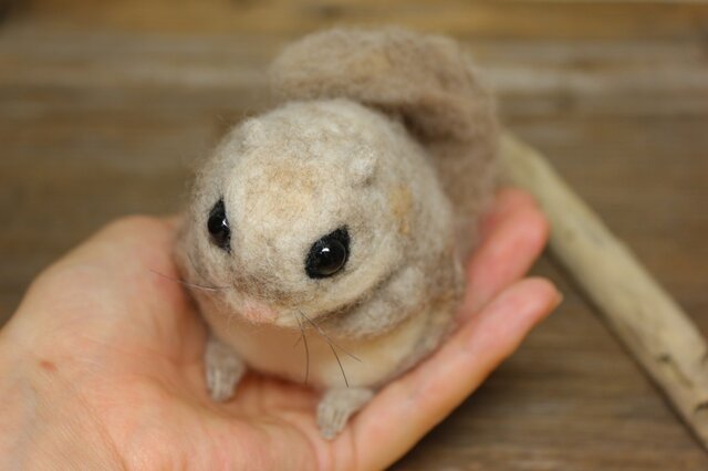 エゾモモンガ＊② | iichi 日々の暮らしを心地よくするハンドメイドや