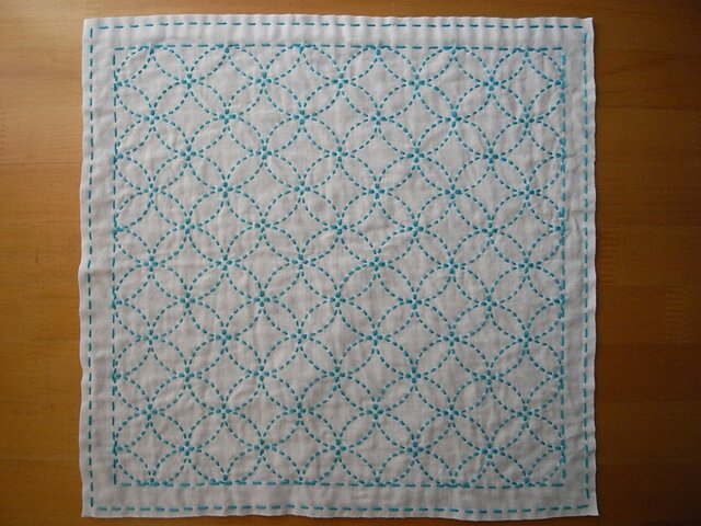 【大判サイズ】七宝つなぎ刺し子　完成品　110×93cm Olympus オリムパス 刺し子 和花ふきん キット 七宝つなぎ SK
