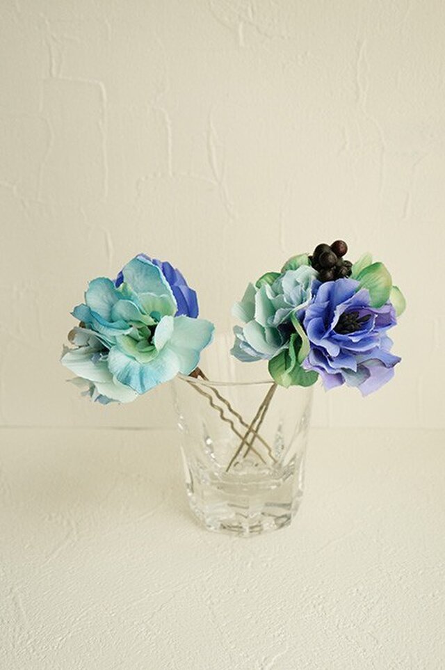 ブルーのお花の親子かんざしの画像1枚目