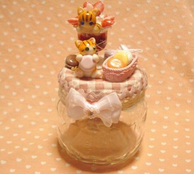 にゃんこのしっぽ○なかよしにゃんこのデコボトル○小物入れ20の画像1枚目