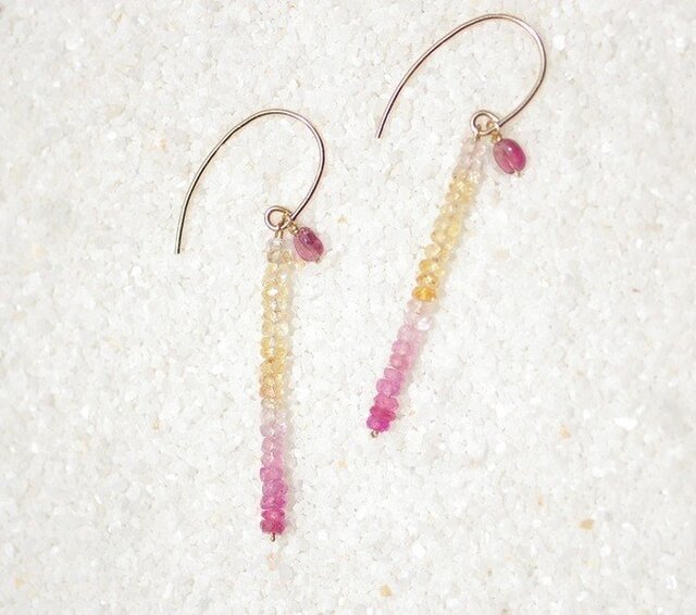Sapphire×Pink Tourmaline*Pierceの画像1枚目