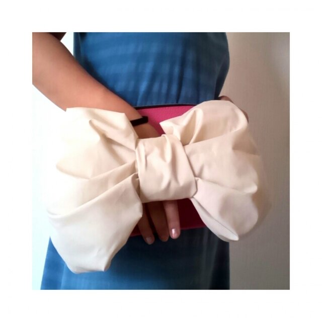 女子力アップ モテ色 クラッチバッグ 2WAY の画像1枚目