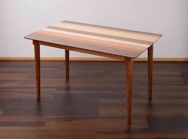 4 Contrast Natural Wood Dining Table 120cm・北欧調天然木ダイニングテーブルの画像1枚目