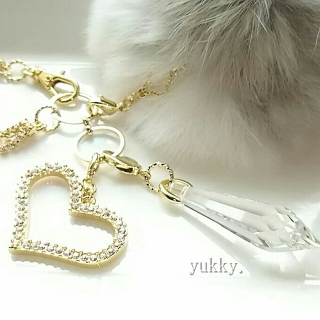 ＊秋冬＊スワロ＆ファー♪バックチャーム･G(ホワイト×グレー)