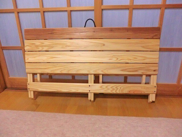 杉の折り畳み一枚板ベンチ 杉の折り畳み一枚板ベンチ
