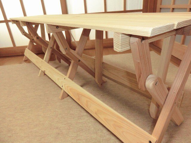 杉の折り畳み一枚板ベンチ 杉の折り畳み一枚板ベンチ