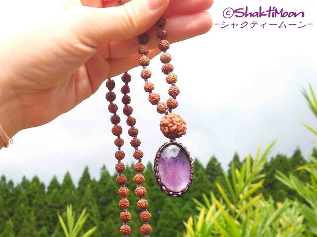 ヒマラヤ水晶×菩提樹(ルドラクシャ)　マーラー ルドラクシャ・マーラー：sacred-rudraksha-mala（ターコイズ