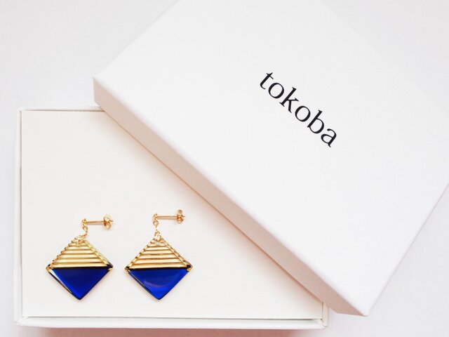 tokoba クリスタルピアス AB-accent (blue)の画像1枚目