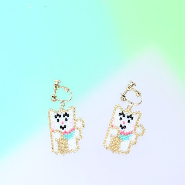 開運！招き猫イヤリング