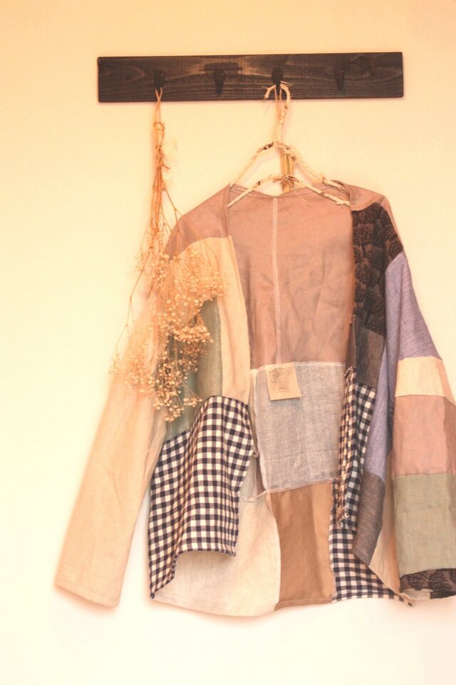 パッチのドロップショルダーカーデ