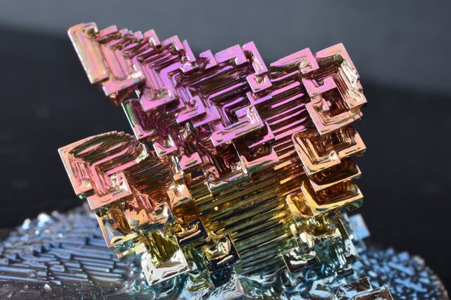 ビスマス結晶 懐中時計型置物