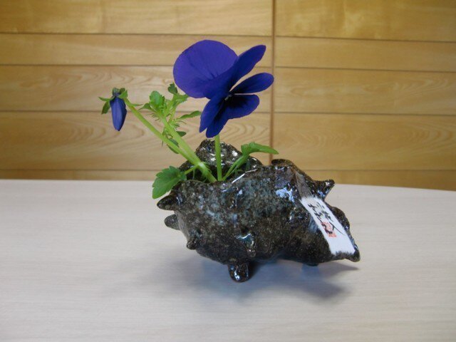 さざえ 小花入れの画像1枚目
