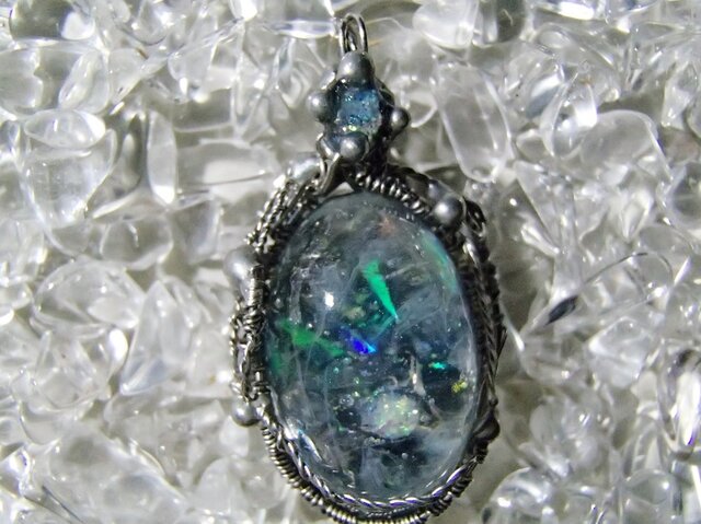 オルゴナイト/宇宙/オーロラ | iichi 日々の暮らしを心地よくする