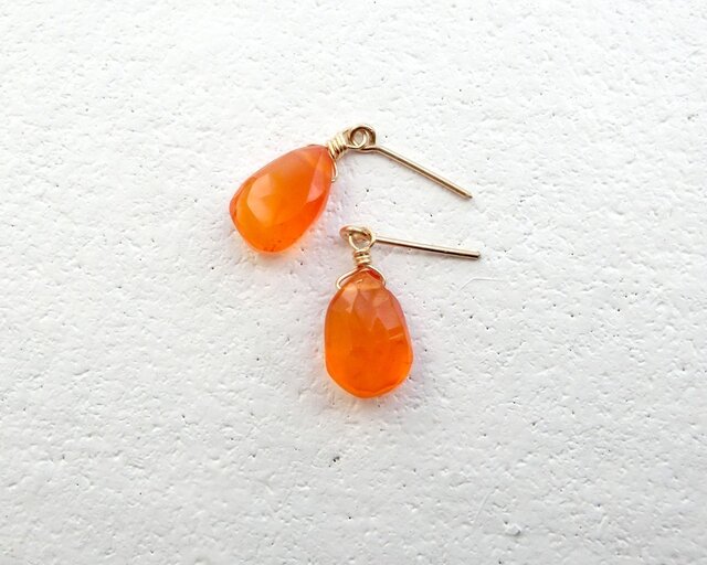 14kgf/カーネリアンのペアシェイプドロップ粒ピアス | iichi 日々の