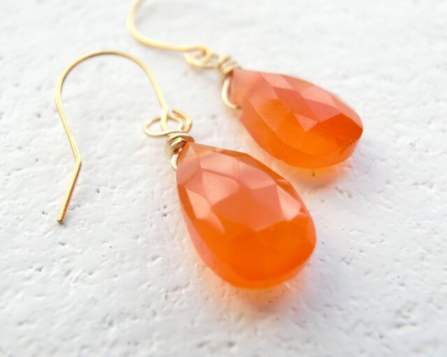 14kgf/カーネリアンのペアシェイプフックピアス | iichi 日々の暮らし