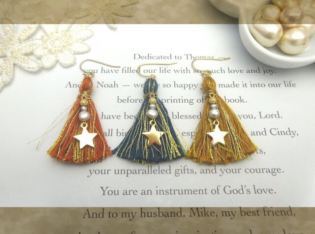 3colors タッセル pierce・earingの画像1枚目