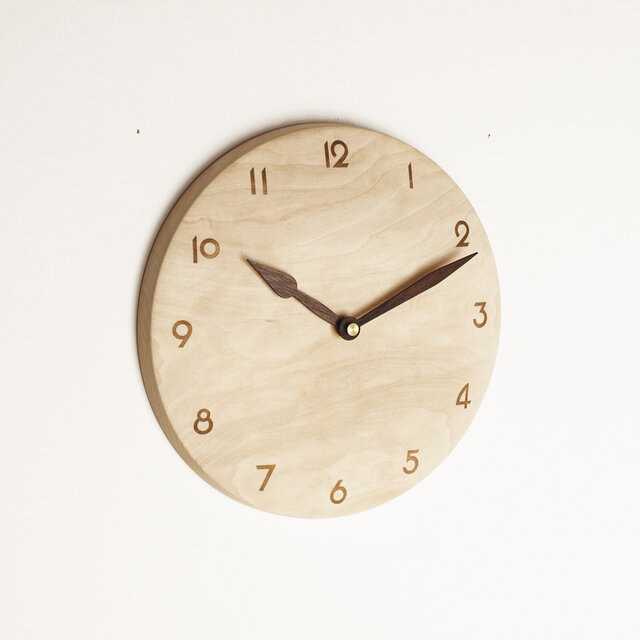 木製 掛け時計 丸型 ミズキ材5